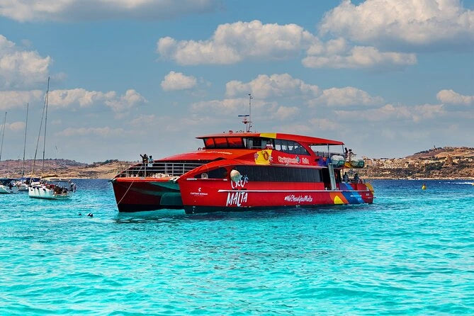 GOLDEN COMINO ESCAPE