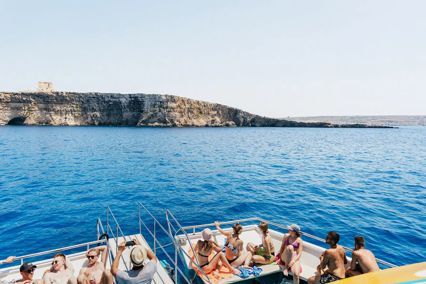 EXCURSION SHARED BOAT CHARTER