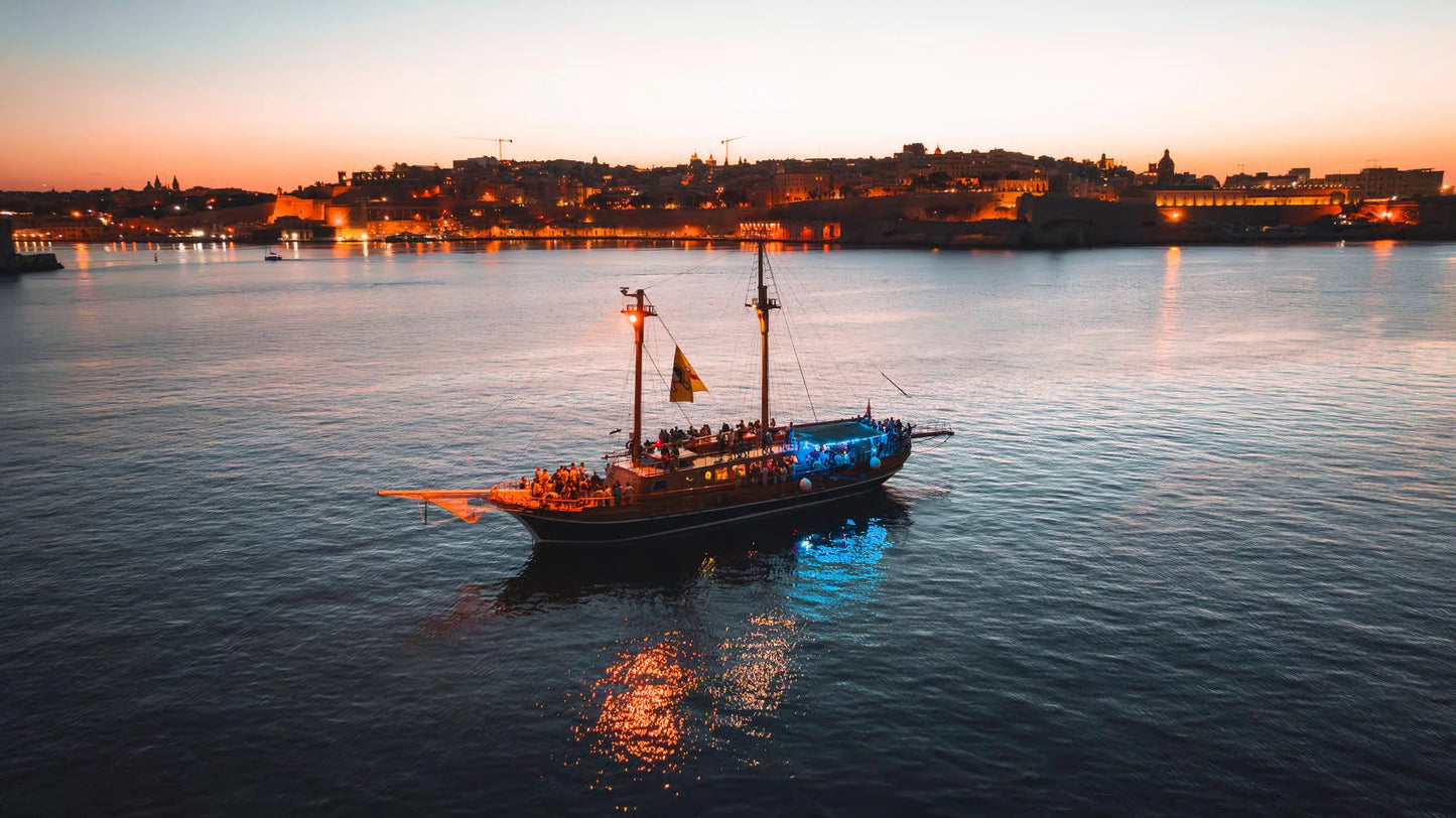 LAZY PIRATE BOAT PARTY