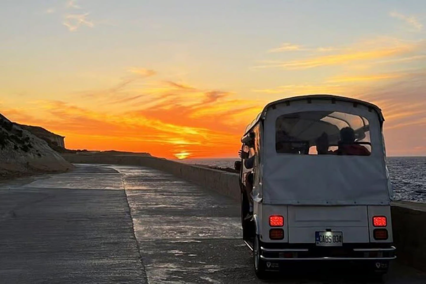 TUKTUK SUNSET